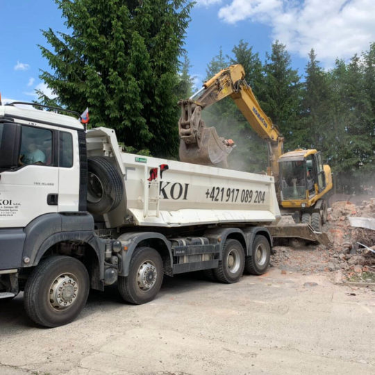 AU - TRADE - stavby a inžiniering